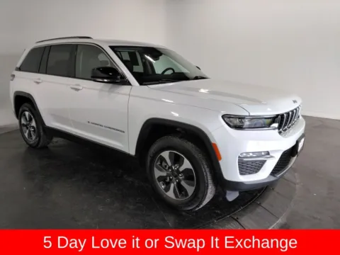 Another view of 2022 Jeep Grand Cherokee 4xe for sale in St. Charles, MO at Clement Supercenter