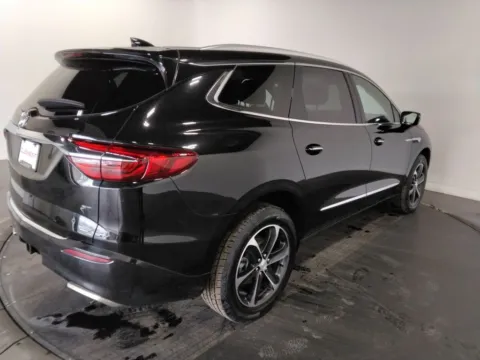More photos of 2021 Buick Enclave Essence at Clement Supercenter, MO