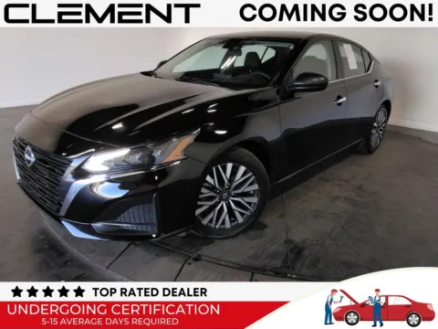 Black 2024 Nissan Altima 2.5 SV for sale in St. Charles, MO
