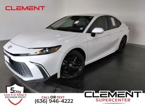 White 2025 Toyota Camry SE for sale in St. Charles, MO