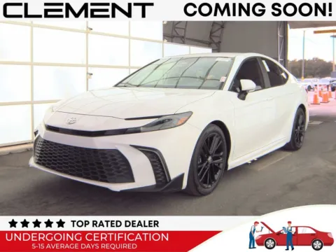 White 2025 Toyota Camry SE for sale in St. Charles, MO