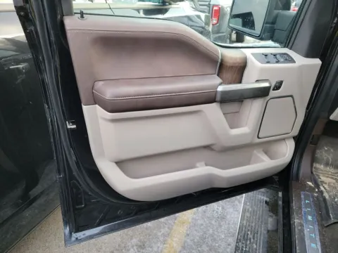 More photos of 2020 Ford F-150 Limited at Clement Supercenter, MO