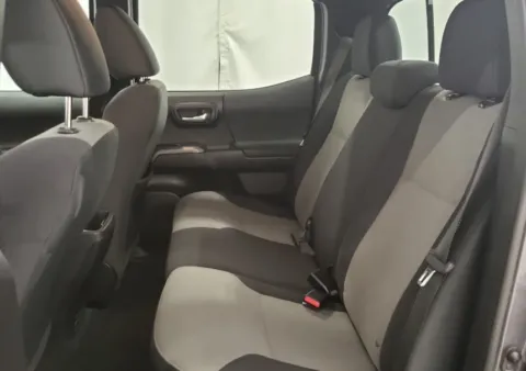 More photos of 2021 Toyota Tacoma TRD Sport at Clement Supercenter, MO