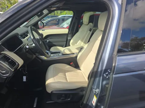 More photos of 2020 Land Rover Range Rover Sport HSE at Clement Supercenter, MO