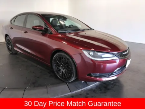 More photos of 2016 Chrysler 200 S at Clement Supercenter, MO