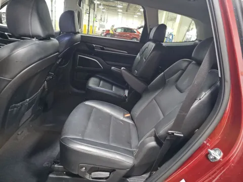 More photos of 2024 Kia Telluride S at Clement Supercenter, MO