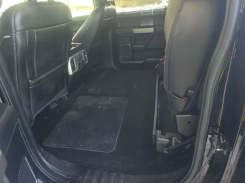 More photos of 2020 Ford F-150 Lariat at Clement Supercenter, MO