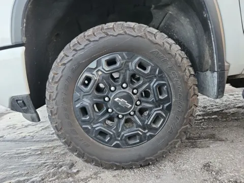 More photos of 2024 Chevrolet Silverado 2500HD LT at Clement Supercenter, MO