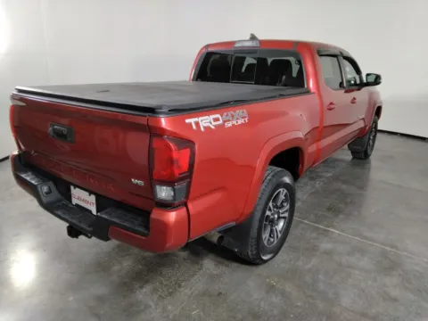More photos of 2018 Toyota Tacoma TRD Sport at Clement Supercenter, MO