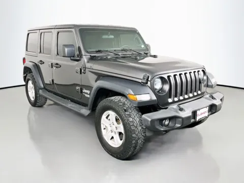 More photos of 2018 Jeep Wrangler Unlimited Sport S at Clement Supercenter, MO