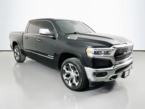 More photos of 2022 Ram 1500 Limited at Clement Supercenter, MO
