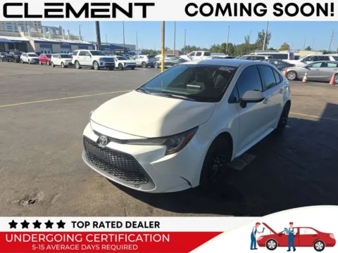 White 2021 Toyota Corolla LE for sale in St. Charles, MO