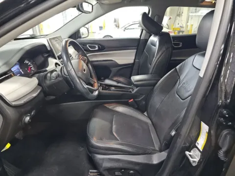 Another view of 2022 Jeep Compass Limited for sale in St. Charles, MO at Clement Supercenter