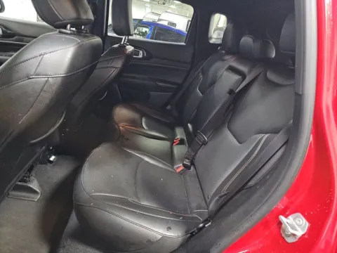 More photos of 2022 Jeep Compass Limited at Clement Supercenter, MO