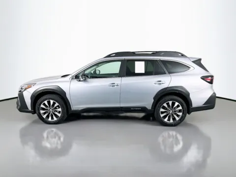 More photos of 2023 Subaru Outback Limited XT at Clement Supercenter, MO