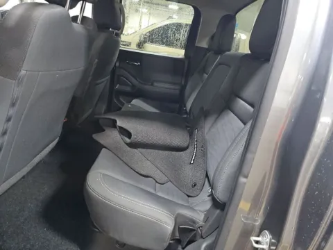 More photos of 2024 Nissan Frontier SV at Clement Supercenter, MO