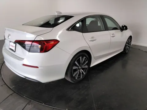 More photos of 2023 Honda Civic EX at Clement Supercenter, MO