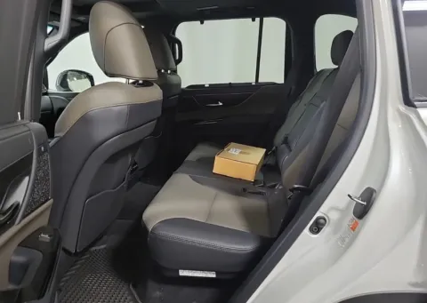 More photos of 2025 Lexus LX 700h Overtrail at Clement Supercenter, MO