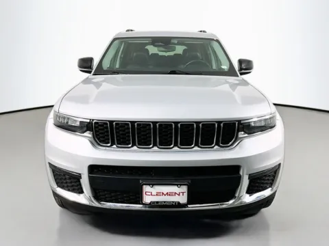 Another view of 2021 Jeep Grand Cherokee L Limited for sale in St. Charles, MO at Clement Supercenter