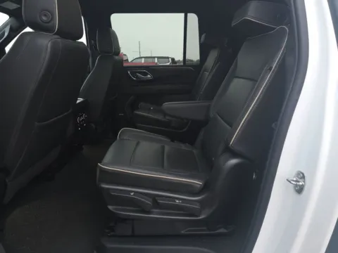 More photos of 2023 Chevrolet Suburban Premier at Clement Supercenter, MO