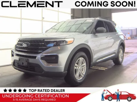 Silver 2022 Ford Explorer XLT for sale in St. Charles, MO