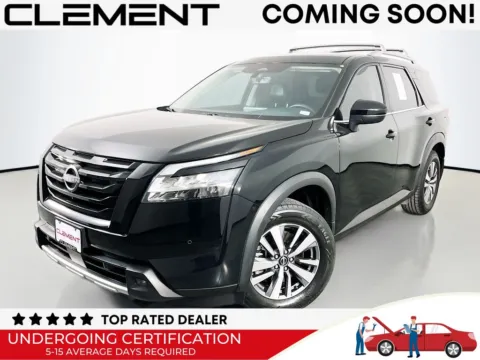 Black 2023 Nissan Pathfinder SL for sale in St. Charles, MO