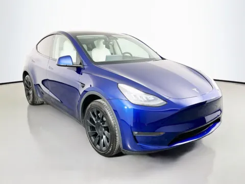 Another view of 2021 Tesla Model Y Long Range for sale in St. Charles, MO at Clement Supercenter