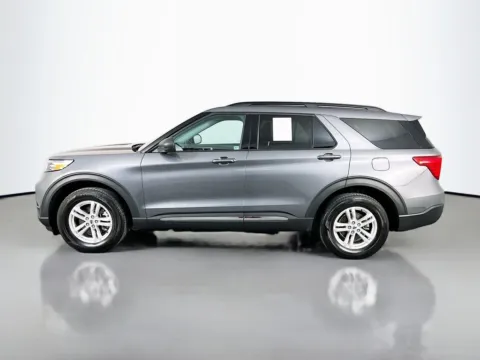 More photos of 2022 Ford Explorer XLT at Clement Supercenter, MO