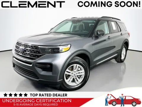 Gray 2022 Ford Explorer XLT for sale in St. Charles, MO