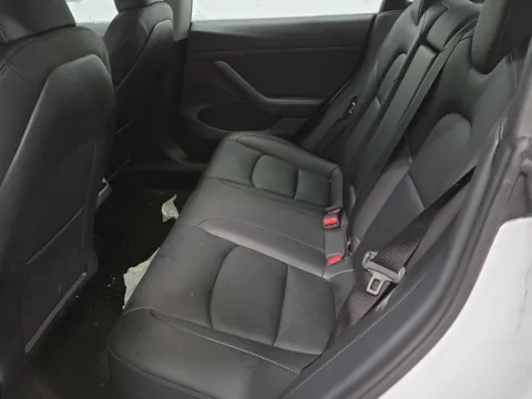 More photos of 2023 Tesla Model 3 at Clement Supercenter, MO