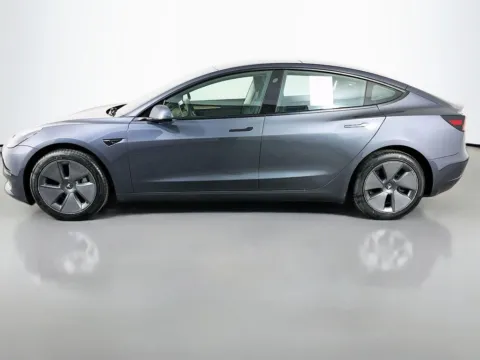 More photos of 2023 Tesla Model 3 at Clement Supercenter, MO