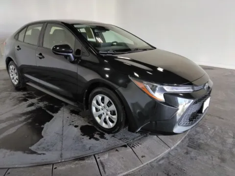 More photos of 2022 Toyota Corolla LE at Clement Supercenter, MO
