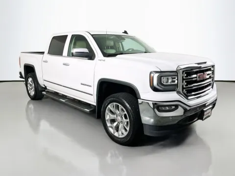More photos of 2017 GMC Sierra 1500 SLT at Clement Supercenter, MO