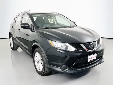 More photos of 2019 Nissan Rogue Sport SV at Clement Supercenter, MO