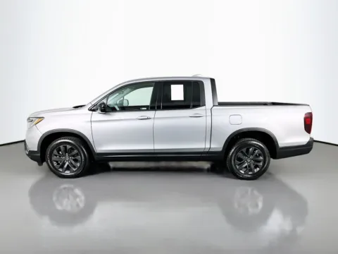 More photos of 2023 Honda Ridgeline Sport at Clement Supercenter, MO