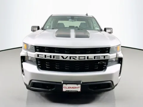 Another view of 2021 Chevrolet Silverado 1500 Custom for sale in St. Charles, MO at Clement Supercenter