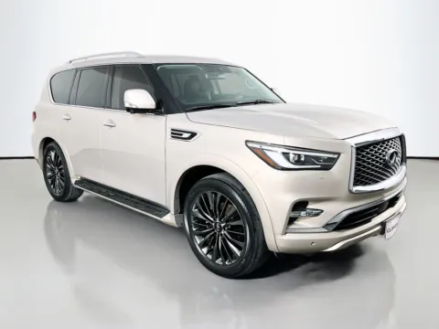 Another view of 2022 INFINITI QX80 LUXE for sale in St. Charles, MO at Clement Supercenter