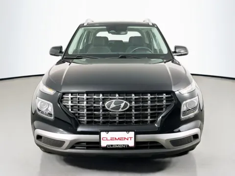 Another view of 2024 Hyundai Venue SEL for sale in St. Charles, MO at Clement Supercenter