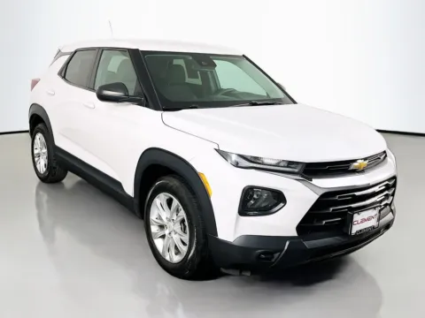 Another view of 2021 Chevrolet TrailBlazer LS for sale in St. Charles, MO at Clement Supercenter