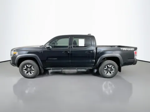 More photos of 2023 Toyota Tacoma TRD Off-Road at Clement Supercenter, MO
