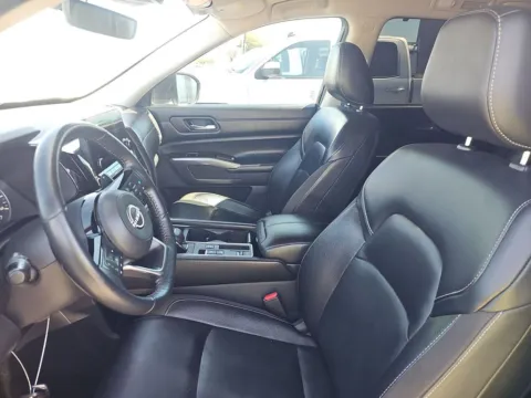 Another view of 2023 Nissan Pathfinder SL for sale in St. Charles, MO at Clement Supercenter