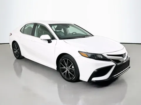 Another view of 2022 Toyota Camry SE for sale in St. Charles, MO at Clement Supercenter