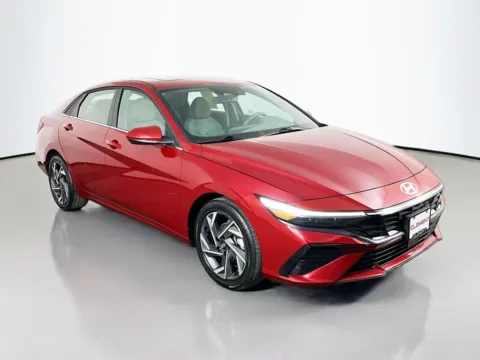 Another view of 2025 Hyundai Elantra SEL Convenience for sale in St. Charles, MO at Clement Supercenter