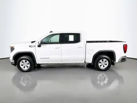 More photos of 2023 GMC Sierra 1500 SLE at Clement Supercenter, MO