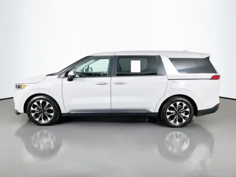 More photos of 2024 Kia Carnival EX at Clement Supercenter, MO