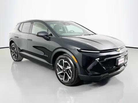 More photos of 2026 Chevrolet Equinox EV LT at Clement Supercenter, MO