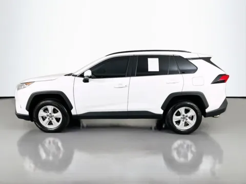 More photos of 2019 Toyota RAV4 XLE at Clement Supercenter, MO