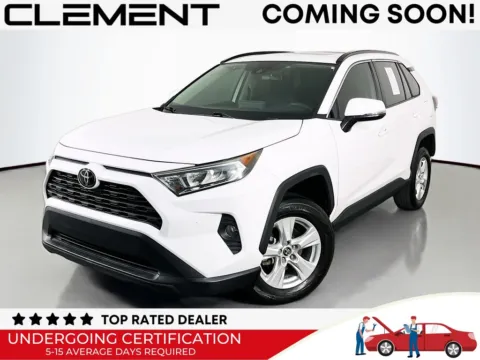 White 2019 Toyota RAV4 XLE for sale in St. Charles, MO