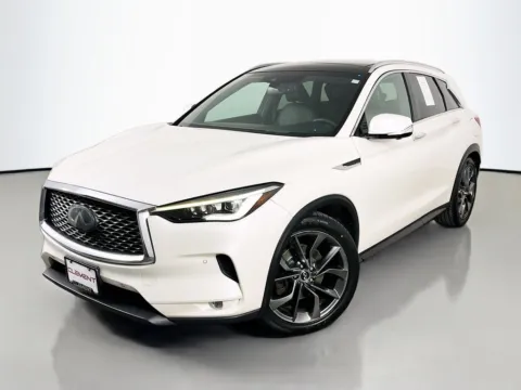 Black 2019 INFINITI QX50 for sale in St. Charles, MO