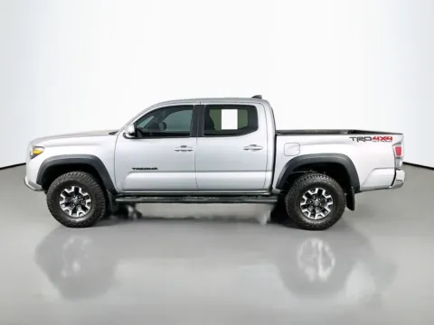 More photos of 2023 Toyota Tacoma TRD Off-Road at Clement Supercenter, MO